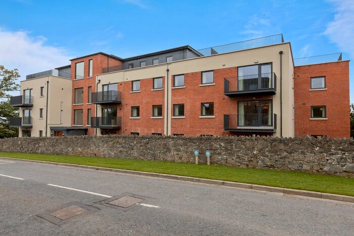2 Bedroom Flat To Rent In Newtownbreda Road, Belfast, BT8