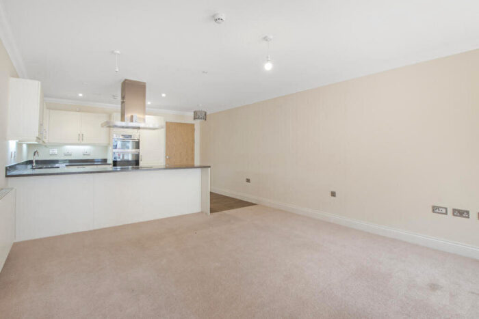 1 Bedroom Flat For Sale In Rowhill Road, Swanley, BR8