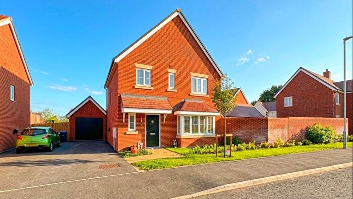 3 Bedroom Detached House For Sale In Edwards Avenue, Halstead, Essex, CO9