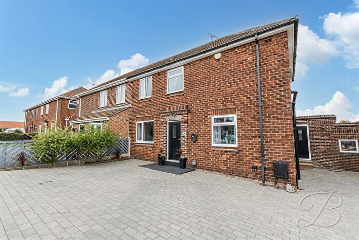 3 Bedroom Semi-detached House For Sale In Tennyson Road, Creswell, Worksop, S80