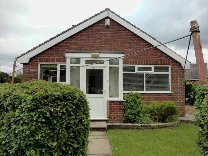 2 Bedroom Detached Bungalow To Rent In Middleton Close, Radcliffe, M26