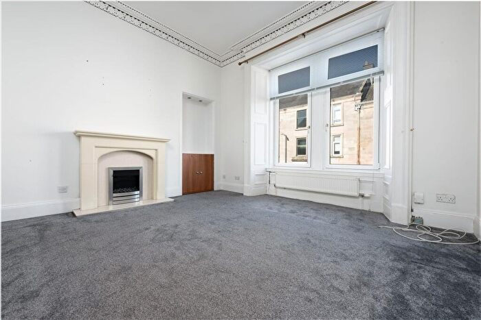 1 Bedroom Flat To Rent In Patrick Street, Greenock, PA16