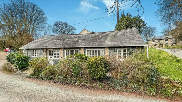 2 Bedroom Property For Sale In Polyphant, Launceston, Cornwall, PL15