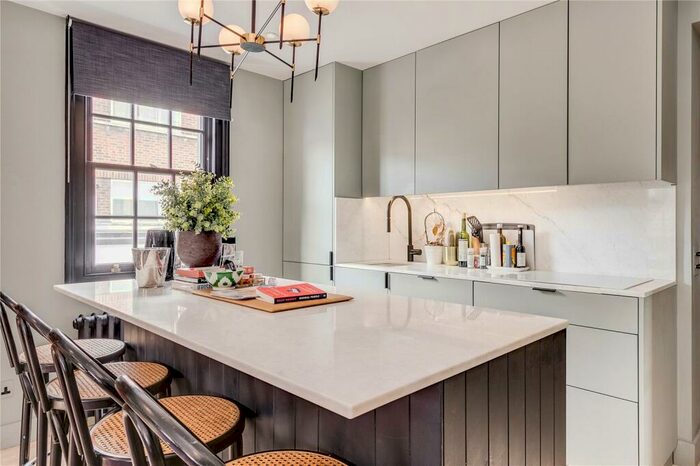 1 Bedroom Apartment To Rent In Gilston Road, London, SW10