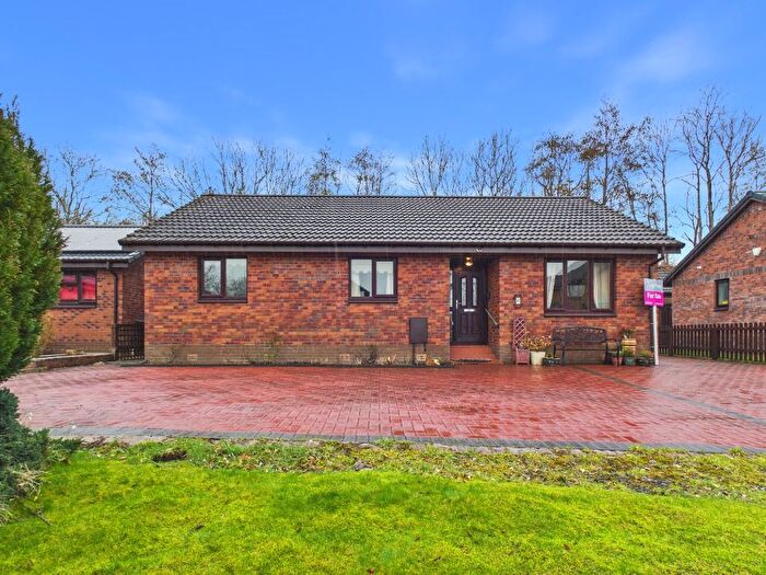 3 Bedroom Bungalow For Sale In Maccrimmon Park, Stewartfield, East Kilbride, G74