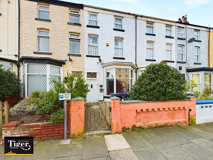 5 Bedroom Terraced House For Sale In High Street, Blackpool, FY1