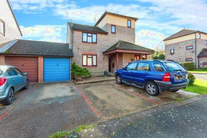 1 Bedroom Flat To Rent In Keymer Road, Crawley, RH11