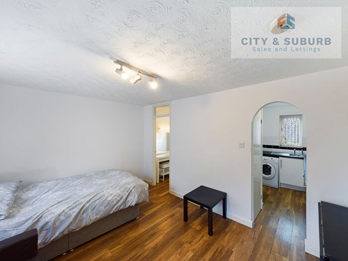 1 Bedroom Studio To Rent In Blackfriars Court, Newcastle Upon Tyne, Tyne And Wear, NE1