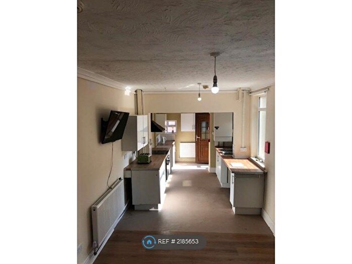 4 Bedroom Terraced House To Rent In Melwood Grove, Hull, HU5