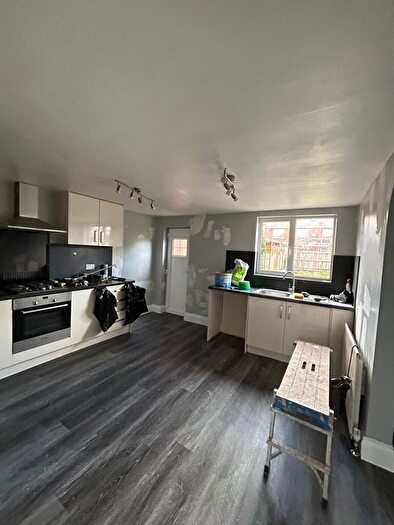 3 Bedroom Semi-Detached House To Rent In Gowland Avenue, Newcastle Upon Tyne, NE4