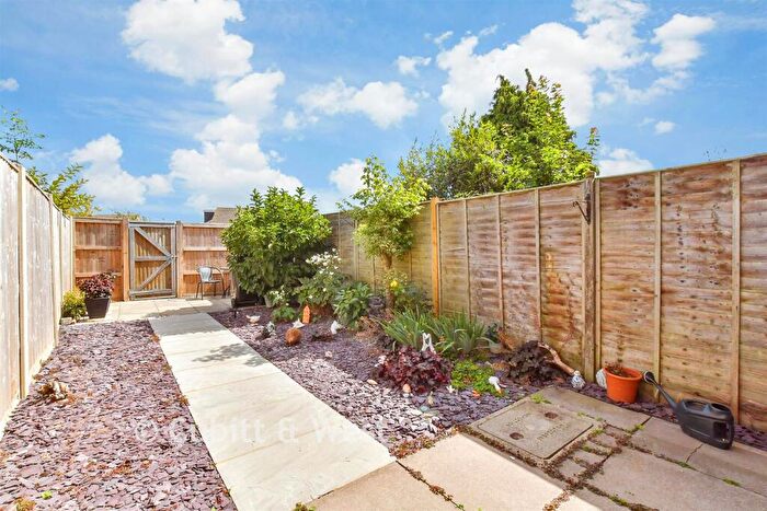 2 Bedroom Terraced House For Sale In Warblers Way, Bognor Regis, West Sussex, PO22