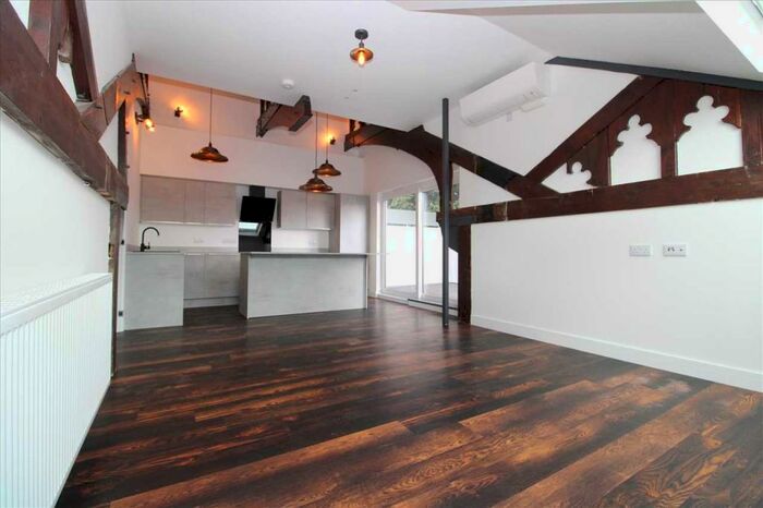 3 Bedroom Apartment To Rent In The Old Chapel, F Alfred Road, Plymouth, PL2