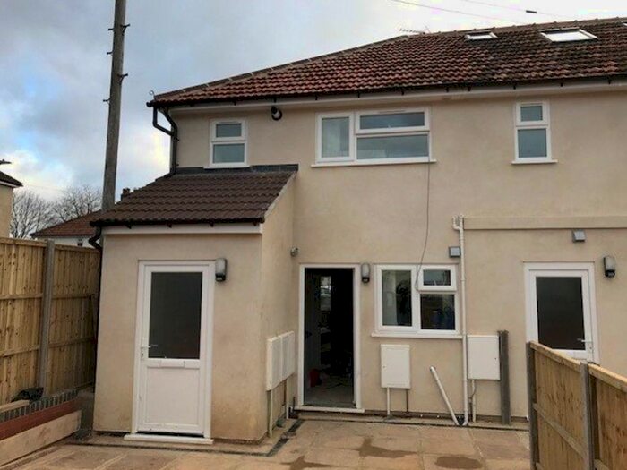 1 Bedroom Flat To Rent In Donnington Bridge Road, Oxford, Oxfordshire, OX4