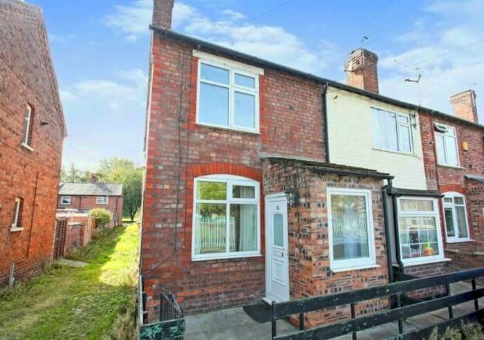 3 Bedroom Property To Rent In School Way, Northwich, CW9