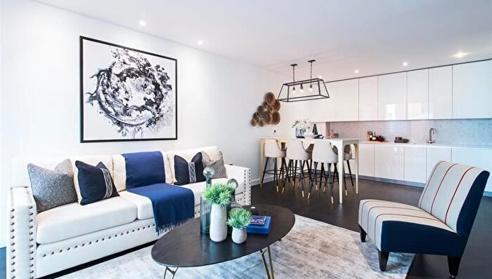 3 Bedroom Property To Rent In Charles Clowes Walk, London, SW11