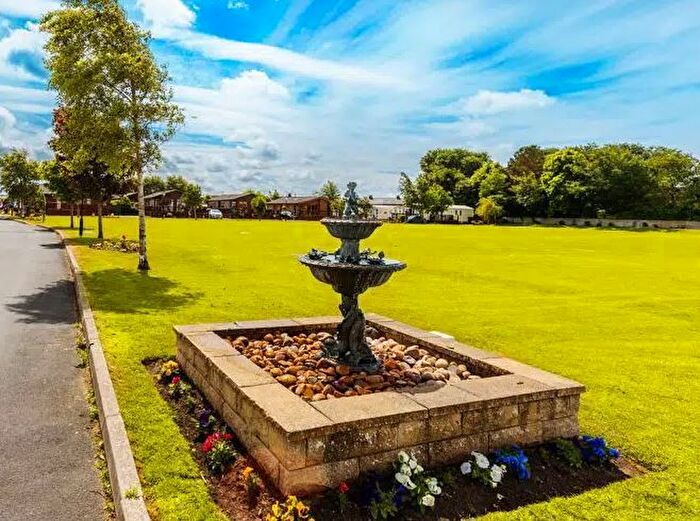 2 Bedroom Park Home For Sale In Willow Grove Park, Sandy Lane, Preesall, Poulton-Le-Fylde, FY6