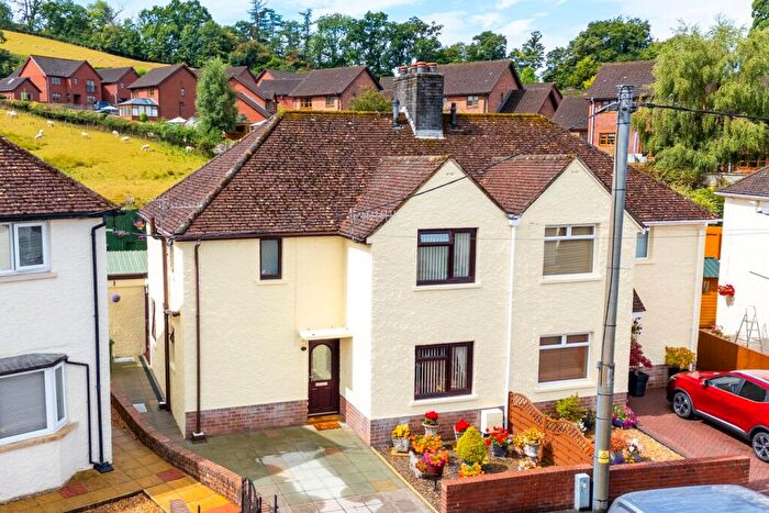 3 Bedroom Semi-Detached House For Sale In Western Grove, Builth Wells, LD2