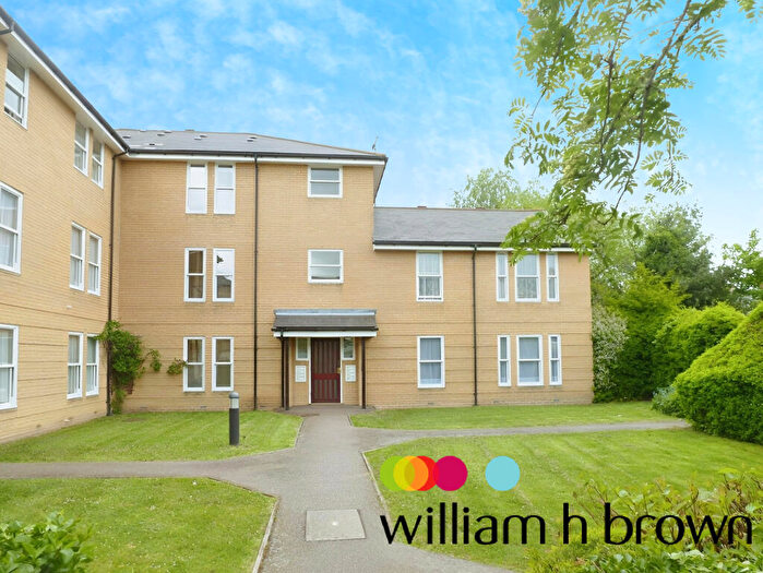 2 Bedroom Apartment To Rent In Sandringham Place, Chelmsford, CM2