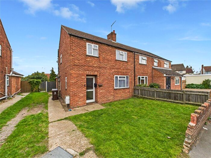 3 Bedroom Semi-Detached House For Sale In Cedar Crescent, Lawford, Manningtree, Essex, CO11