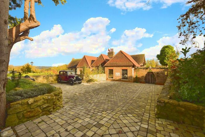 4 Bedroom Semi-Detached House For Sale In Otham Street, Otham, Maidstone, ME15