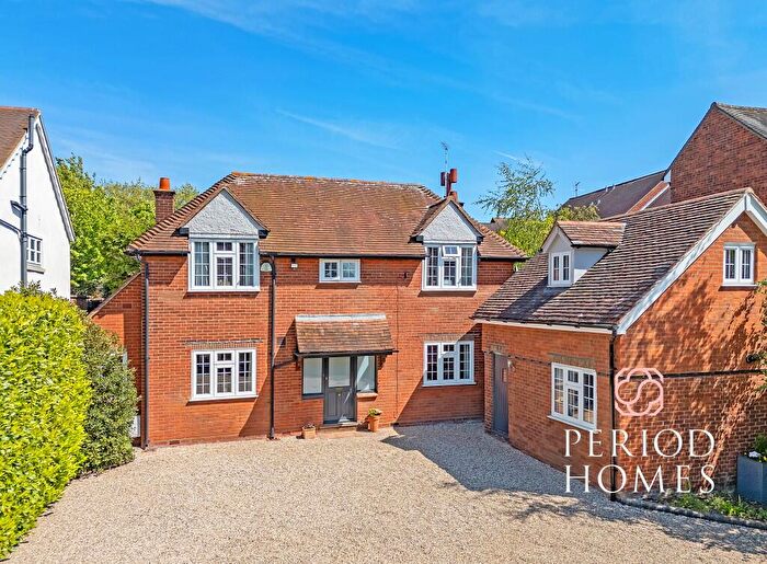 4 Bedroom Detached House For Sale In Fryerning Lane, Ingatestone, CM4
