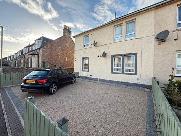 2 Bedroom Flat To Rent In Shore Road, Fife, KY10