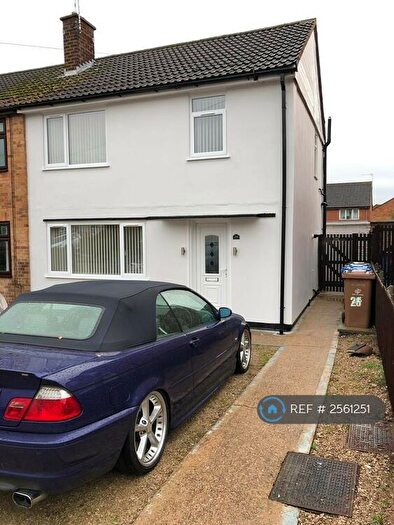 3 Bedroom End Of Terrace House To Rent In Bendall Green, Derby, DE23