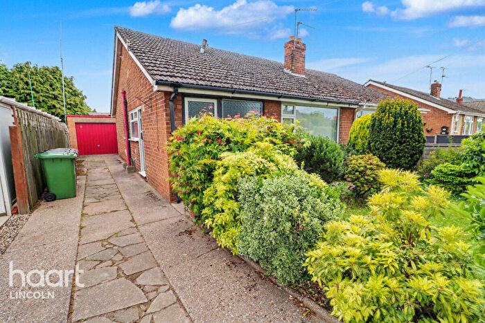 2 Bedroom Bungalow For Sale In Birchwood Avenue, Lincoln, LN6