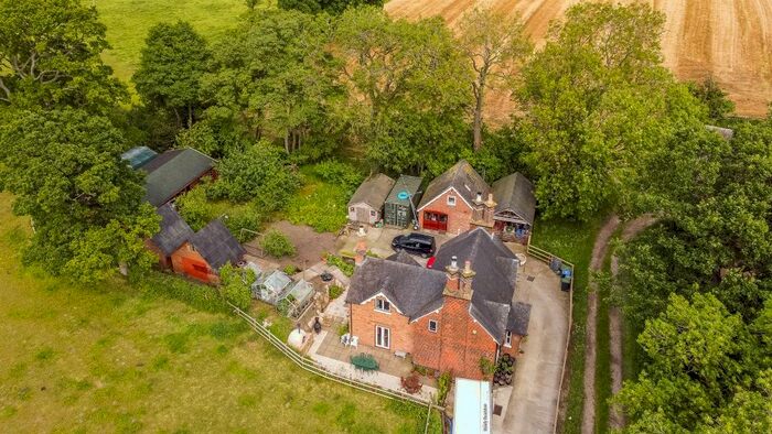 4 Bedroom Detached House For Sale In Flacketts Lane, Sudbury, Ashbourne, DE6