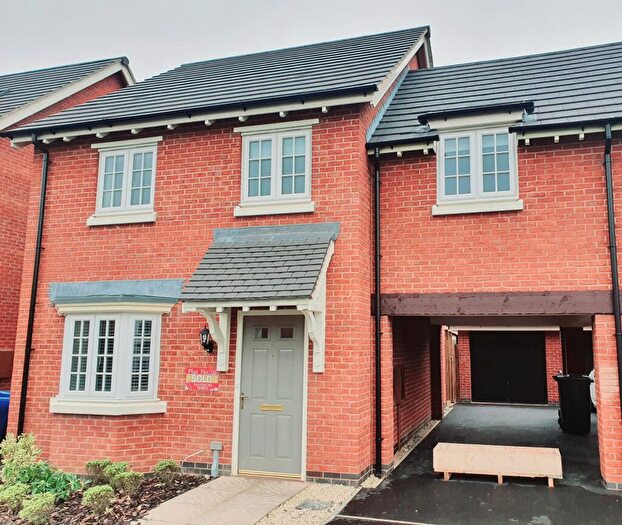 3 Bedroom House To Rent In Catlow Street, Hugglescote, LE67