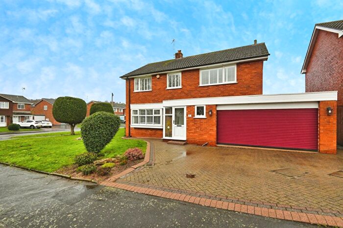 4 Bedroom Detached House For Sale In The Mount, Curdworth, Sutton Coldfield, B76