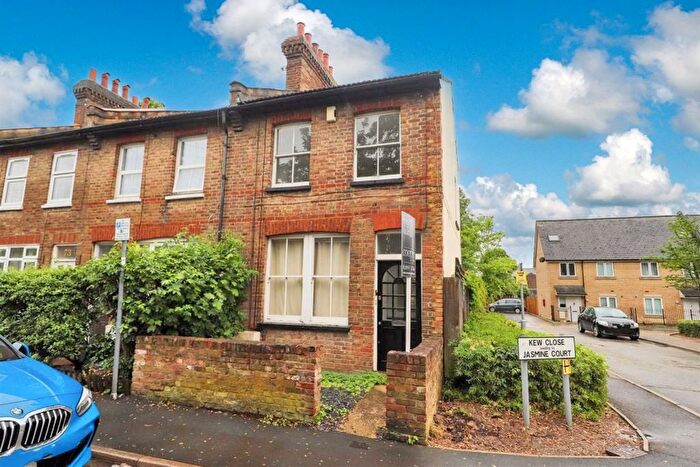 2 Bedroom Terraced House To Rent In Chiltern View Road, Uxbridge, UB8