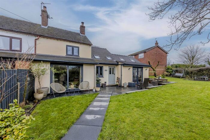 2 Bedroom End Of Terrace House For Sale In The Cottages, Hazles Cross, Kingsley, Stoke On Trent, ST10