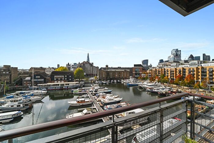 1 Bedroom Flat To Rent In Cormorant Lodge, Thomas More Street, St Katharine Docks, London, E1W
