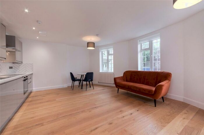 1 Bedroom Flat To Rent In Barking Road, London, E13