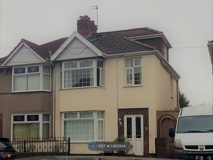 5 Bedroom Semi-Detached House To Rent In College Road, Bristol, BS16