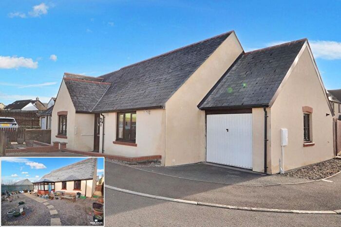 3 Bedroom Detached Bungalow For Sale In Llys Y Crofft, Whitland, SA34