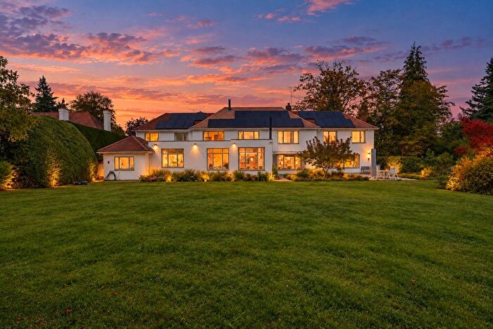 6 Bedroom Detached House For Sale In Hockering Road, Woking, Surrey, GU22