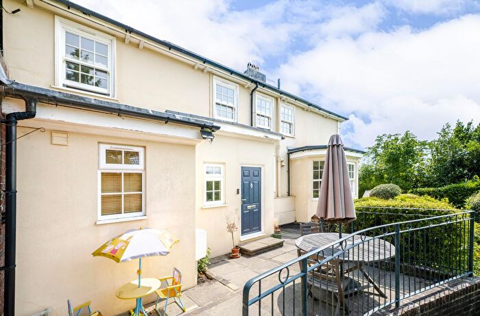 3 Bedroom Property To Rent In Snatts Road, Uckfield, TN22