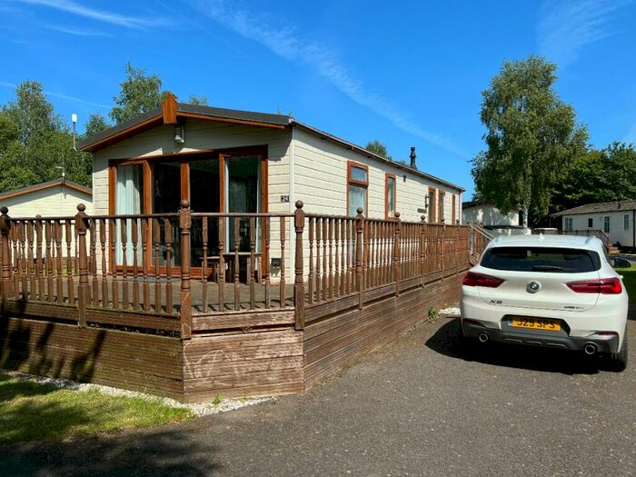 2 Bedroom Park Home To Rent In Kirkgate, Tydd St. Giles, PE13