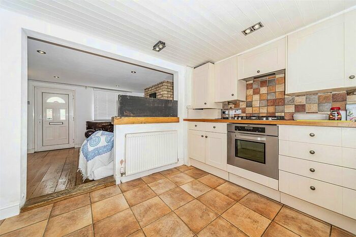 2 Bedroom End Of Terrace House For Sale In Station Road, Langford, Biggleswade, Bedfordshire, SG18
