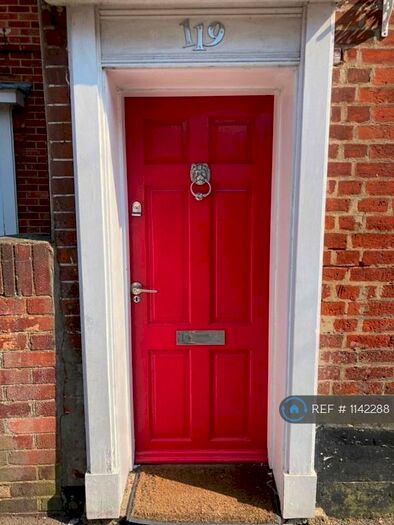 3 Bedroom Semi-Detached House To Rent In Gigant Street, Salisbury, SP1