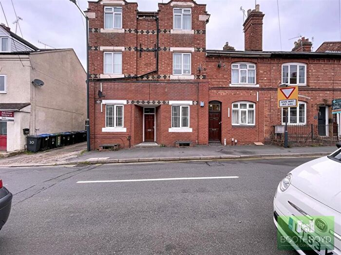 1 Bedroom Apartment To Rent In Park Road, Kenilworth, CV8