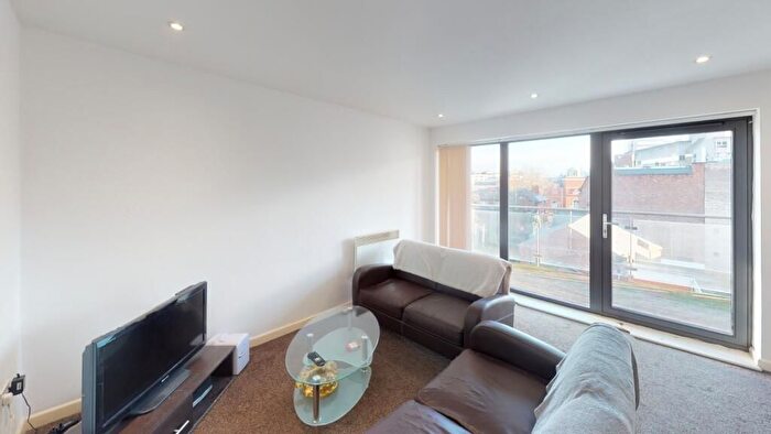 2 Bedroom Flat To Rent In Shakespeare Street, Nottingham, NG1