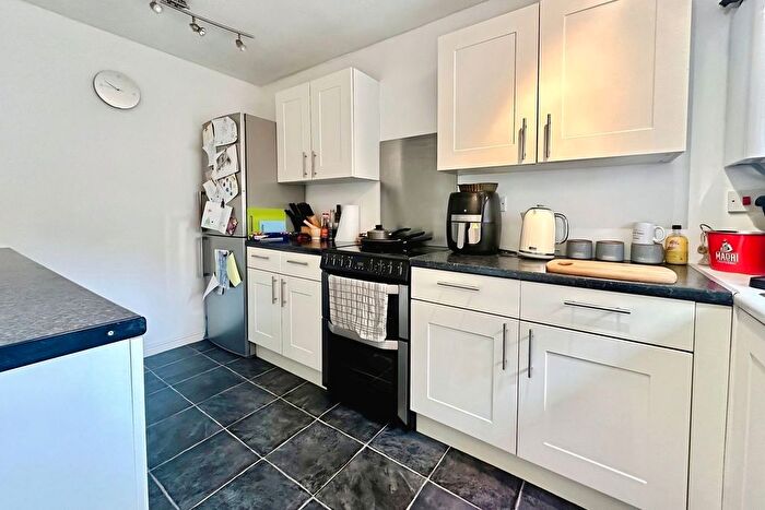 2 Bedroom End Of Terrace House For Sale In Bracklesham Close, Southampton, SO19