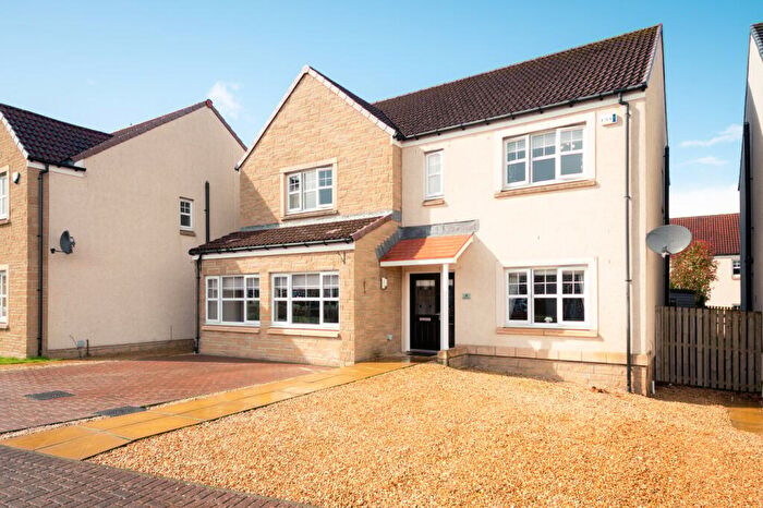 5 Bedroom Detached House For Sale In Rankin Drive, Falkirk, FK2