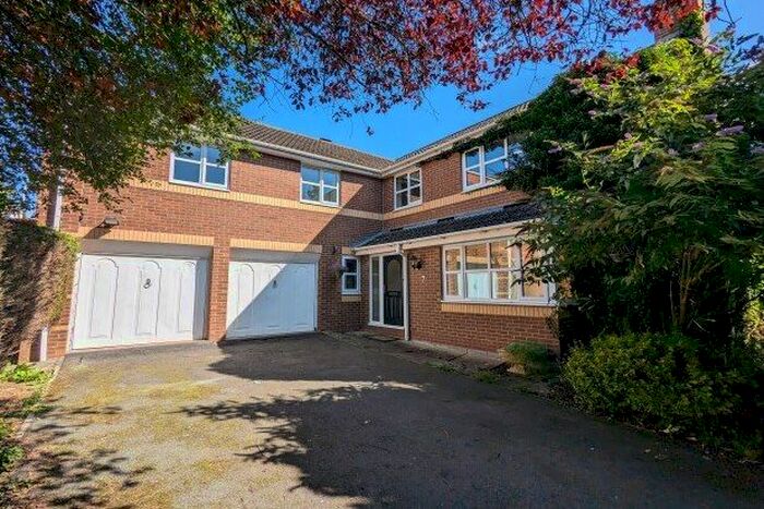 5 Bedroom Detached House To Rent In Marlborough Drive, Darlington, DL1