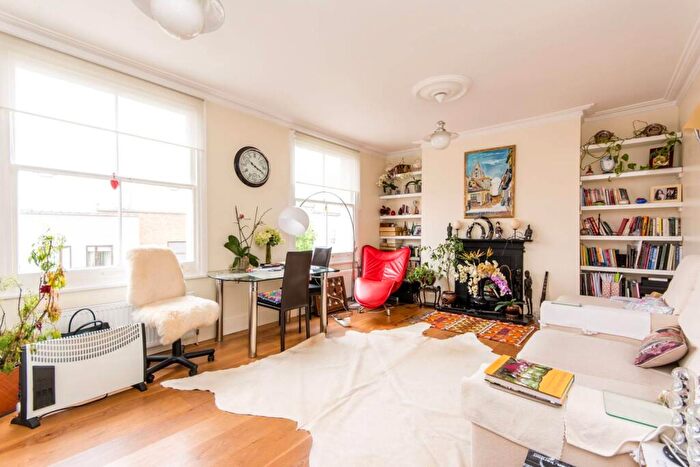 1 Bedroom Flat To Rent In Bolton Road, St John's Wood, London, NW8