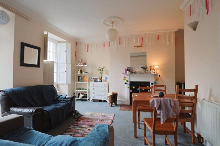 4 Bedroom Apartment To Rent In A Clifton Road, Bristol, BS8