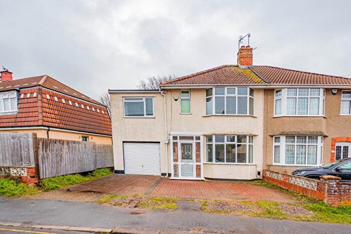 4 Bedroom House To Rent In Luckington Road, Horfield, Bristol, BS7